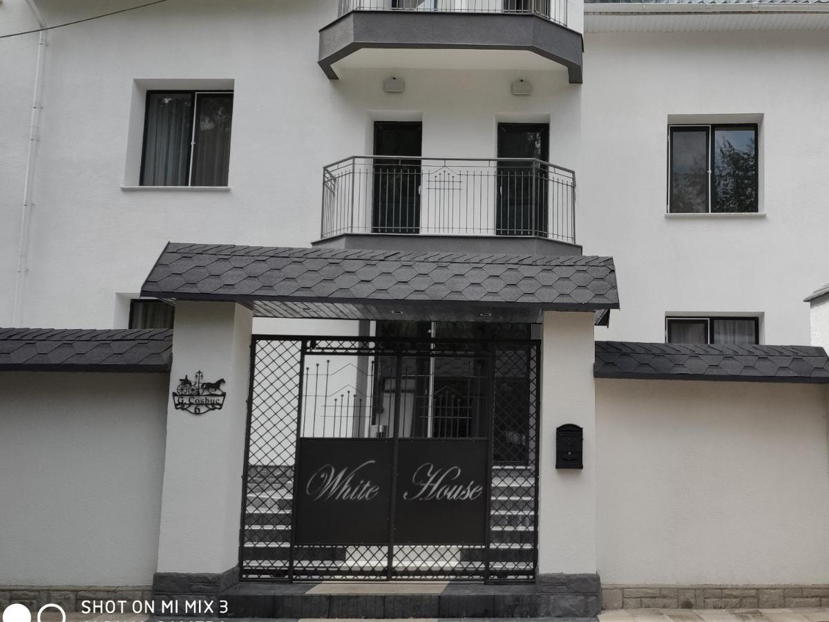 White House Balti Exterior foto